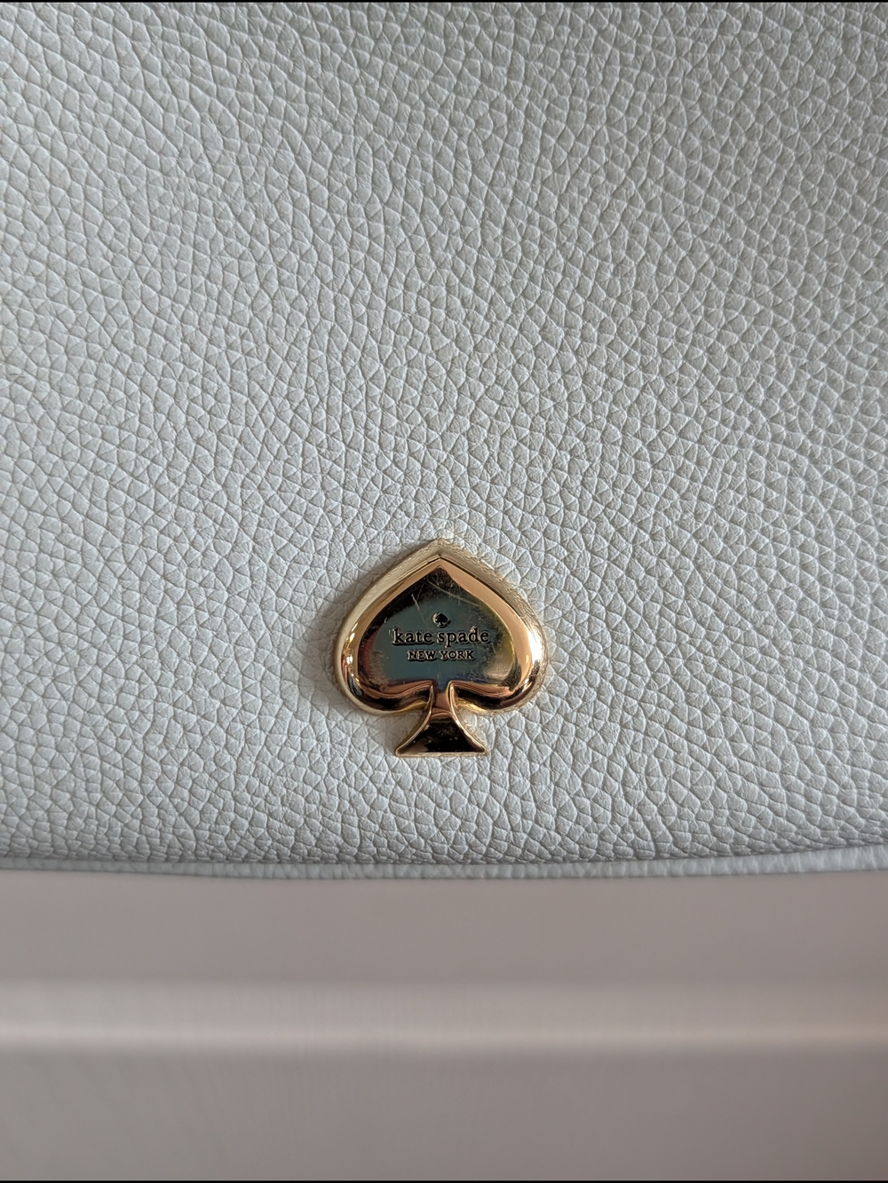 kate spade light blue pebble leather shoulder bag with gold hardware - Picture 2 of 9
